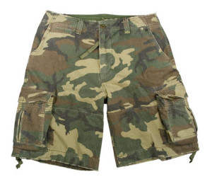 simple yet tough camo shorts